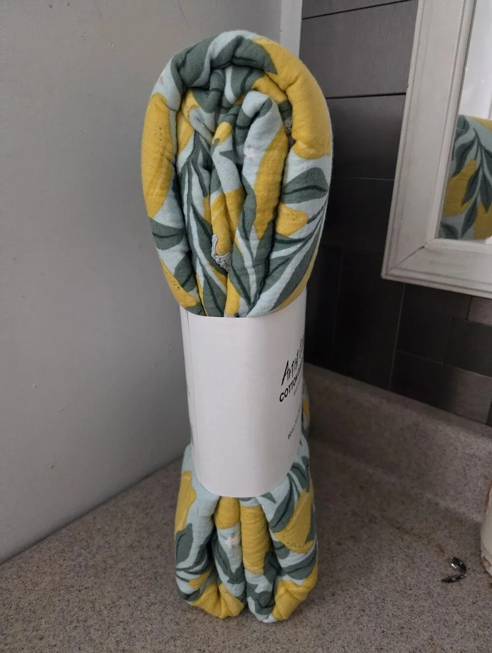 Artist Collection Cotton Gauze Throw W/ Plush Reverse 60